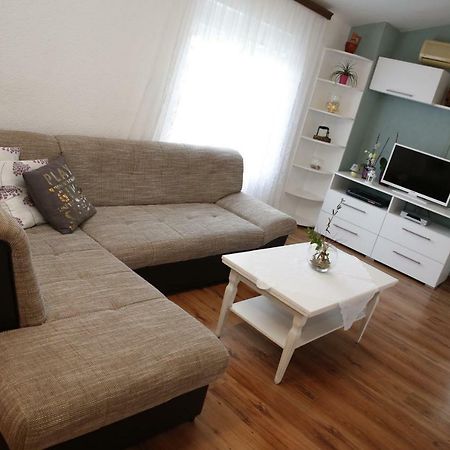 Apartment Leonora ヴォディツェ エクステリア 写真